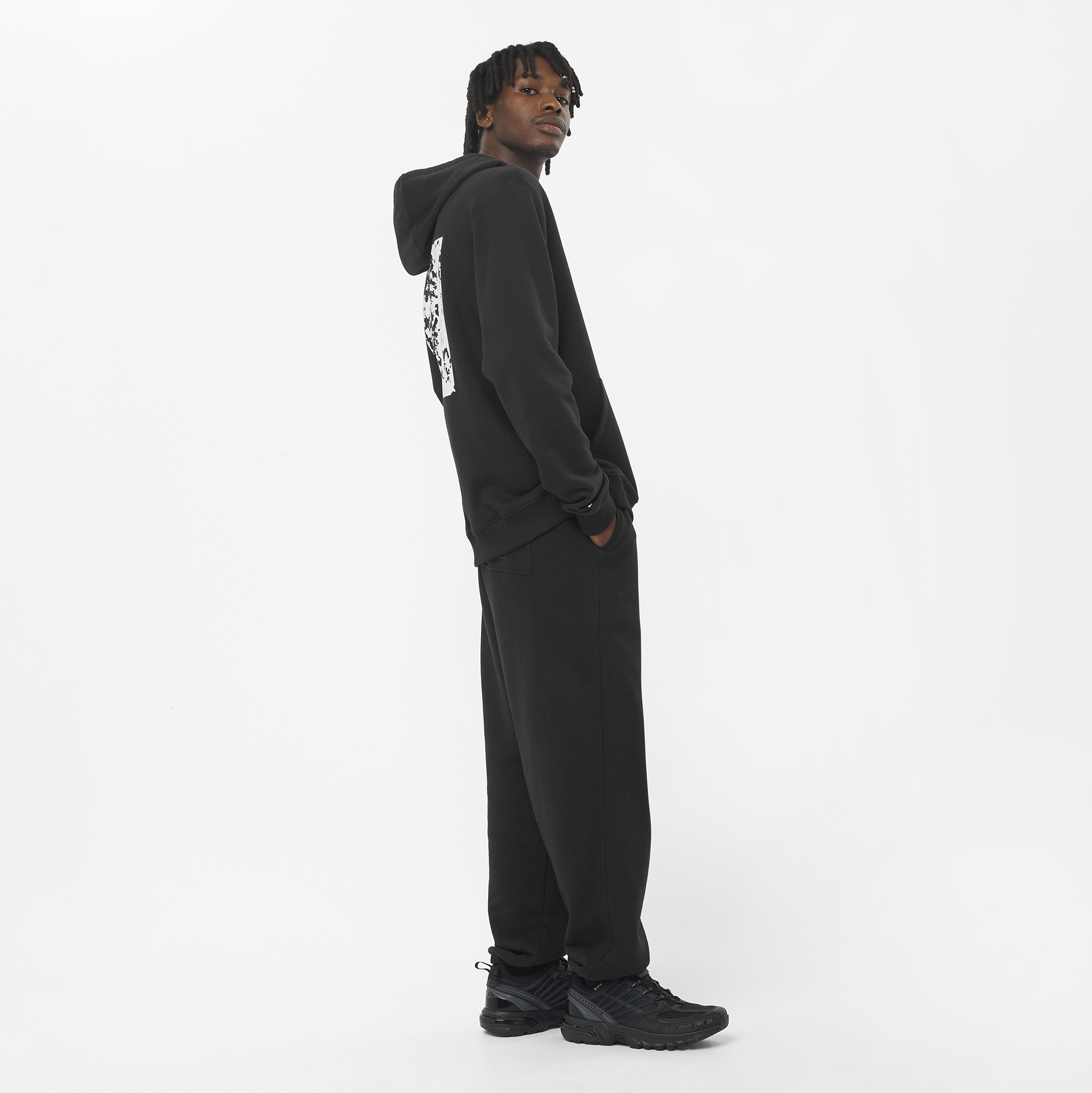 #Color_Black / Black / Asphalt