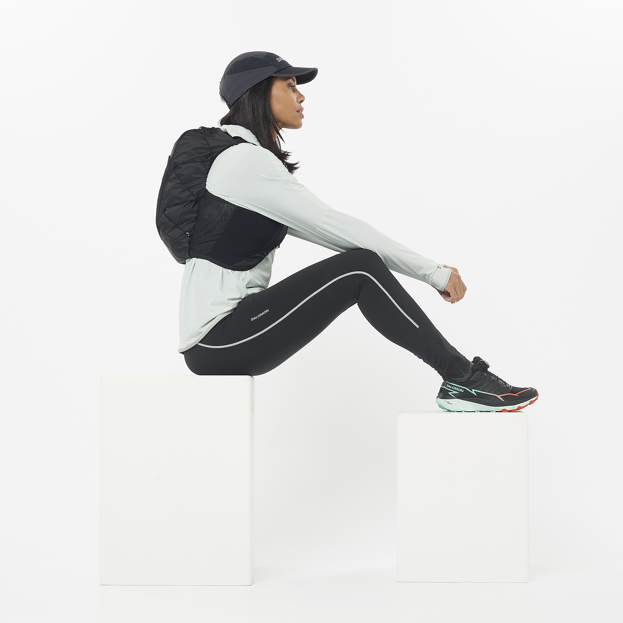 #Color_Black / Metal