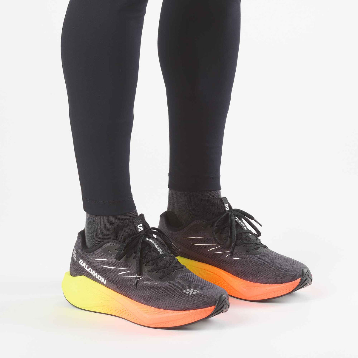 AERO BLAZE 4 GRADIENT