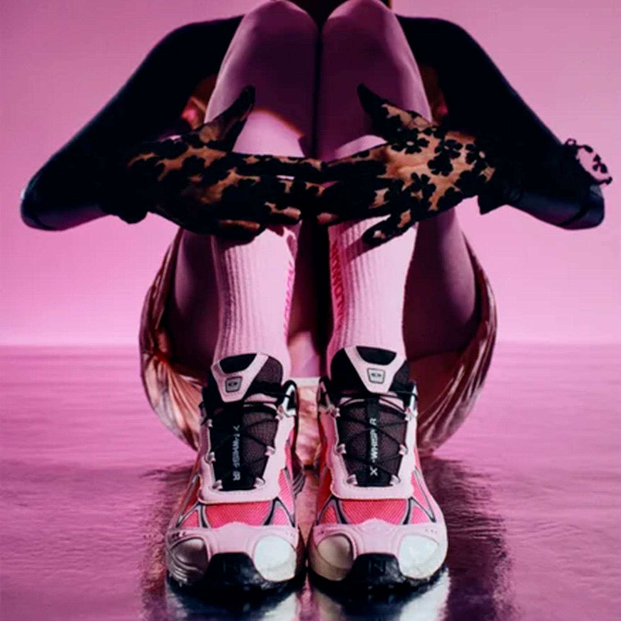 #Color_Fairy Tale / Black / Ftw Silver