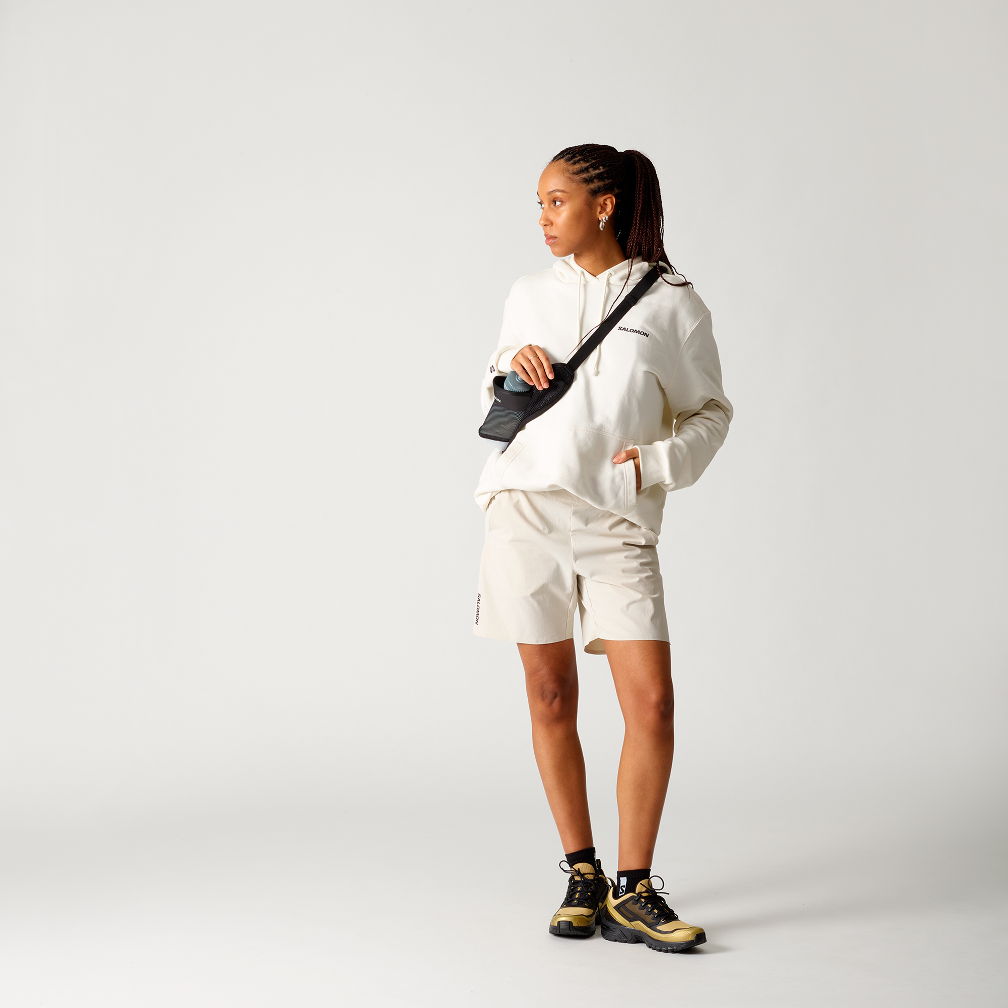 #Color_BLACK / BLACK