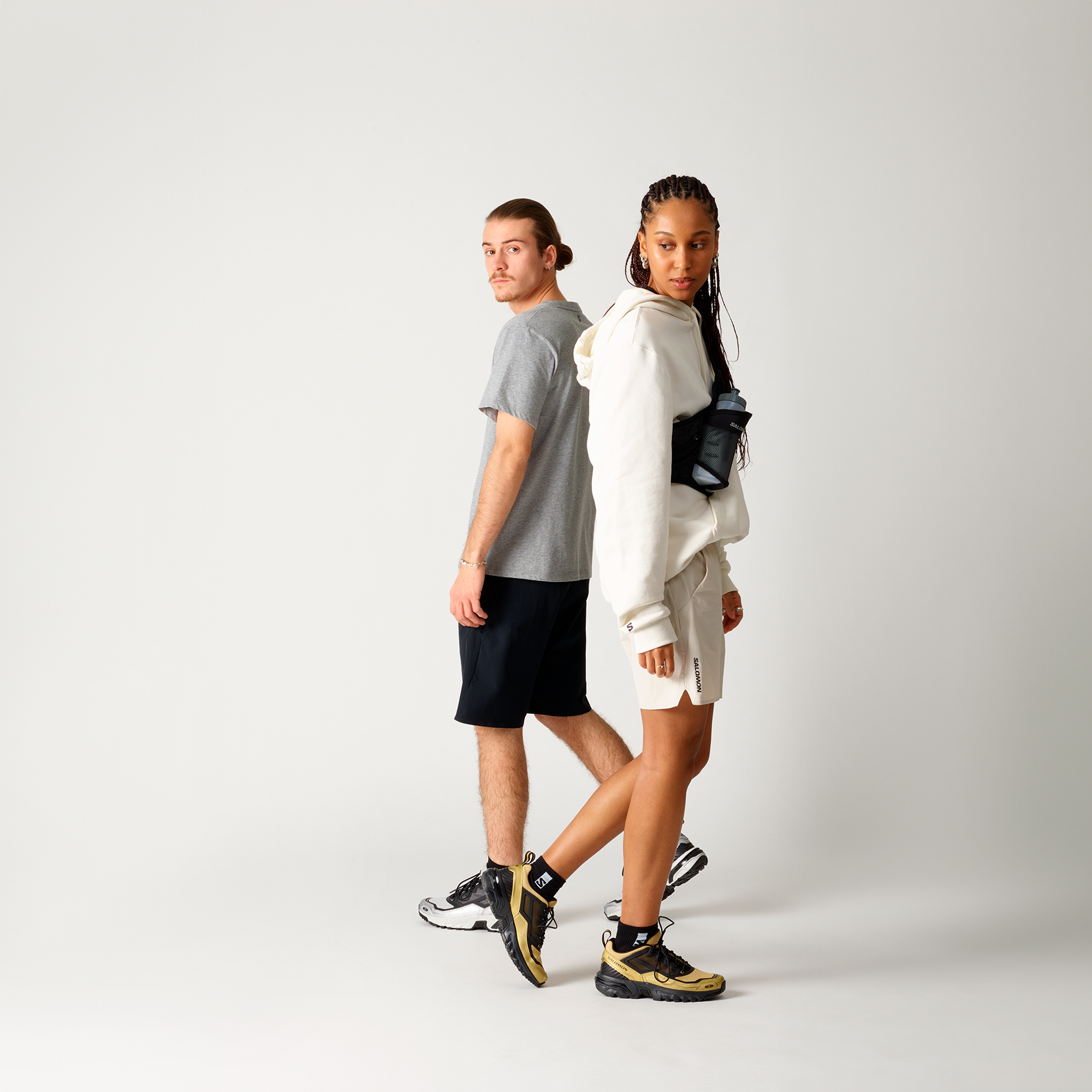 #Color_BLACK / BLACK