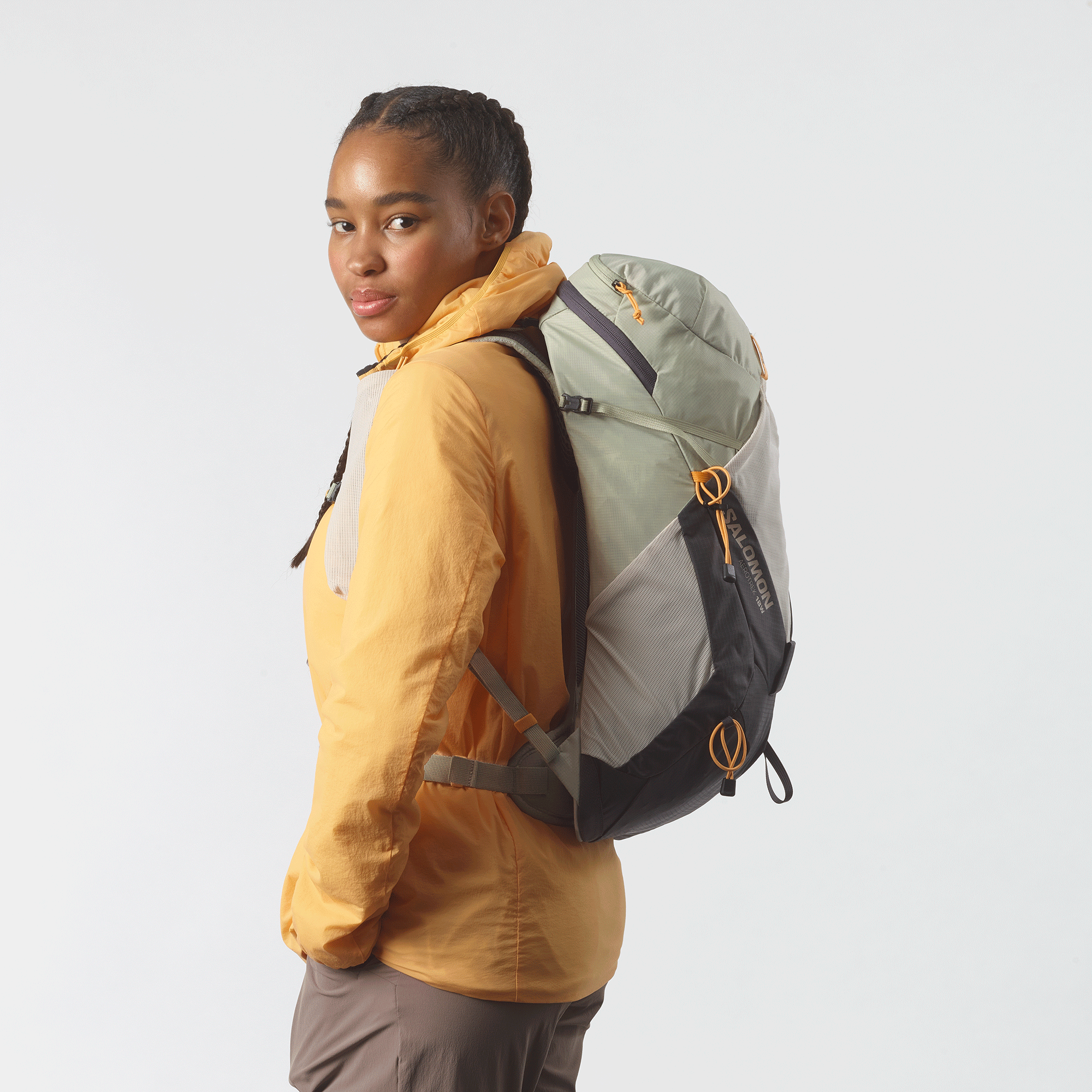 #Color_Seagrass / Turbulence / Tender Peach