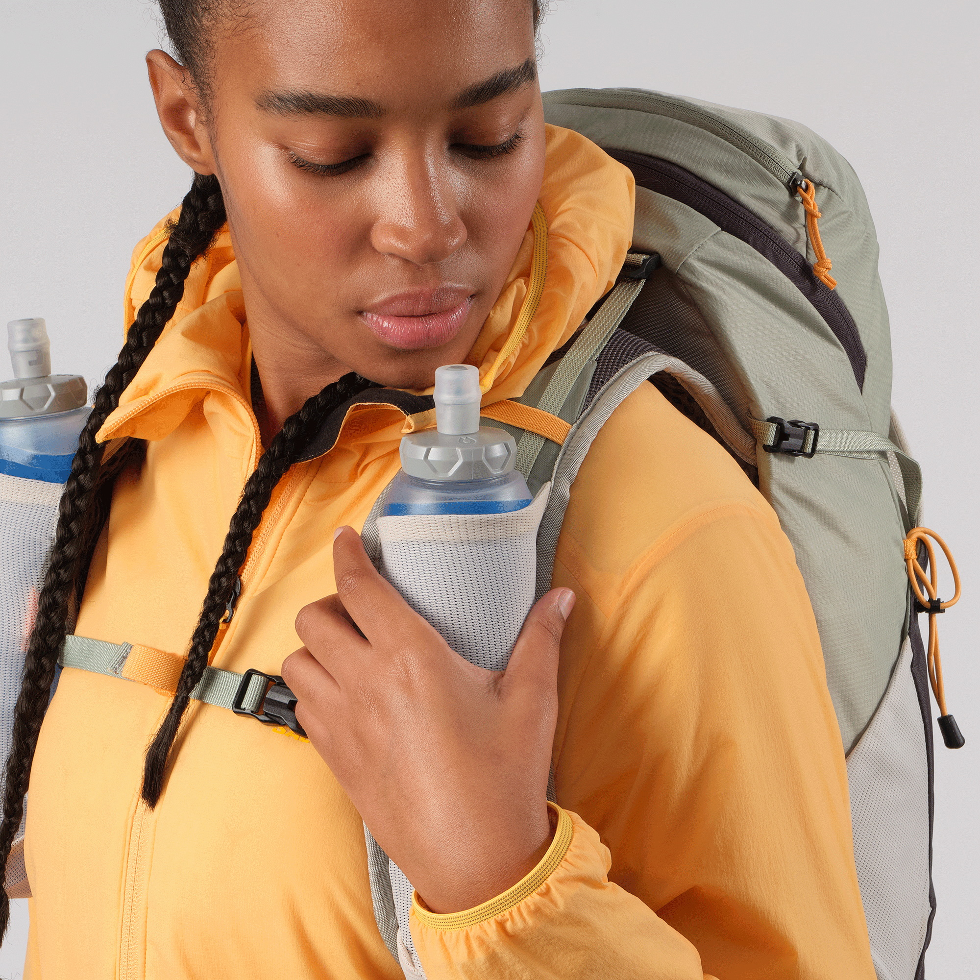 #Color_Seagrass / Turbulence / Tender Peach