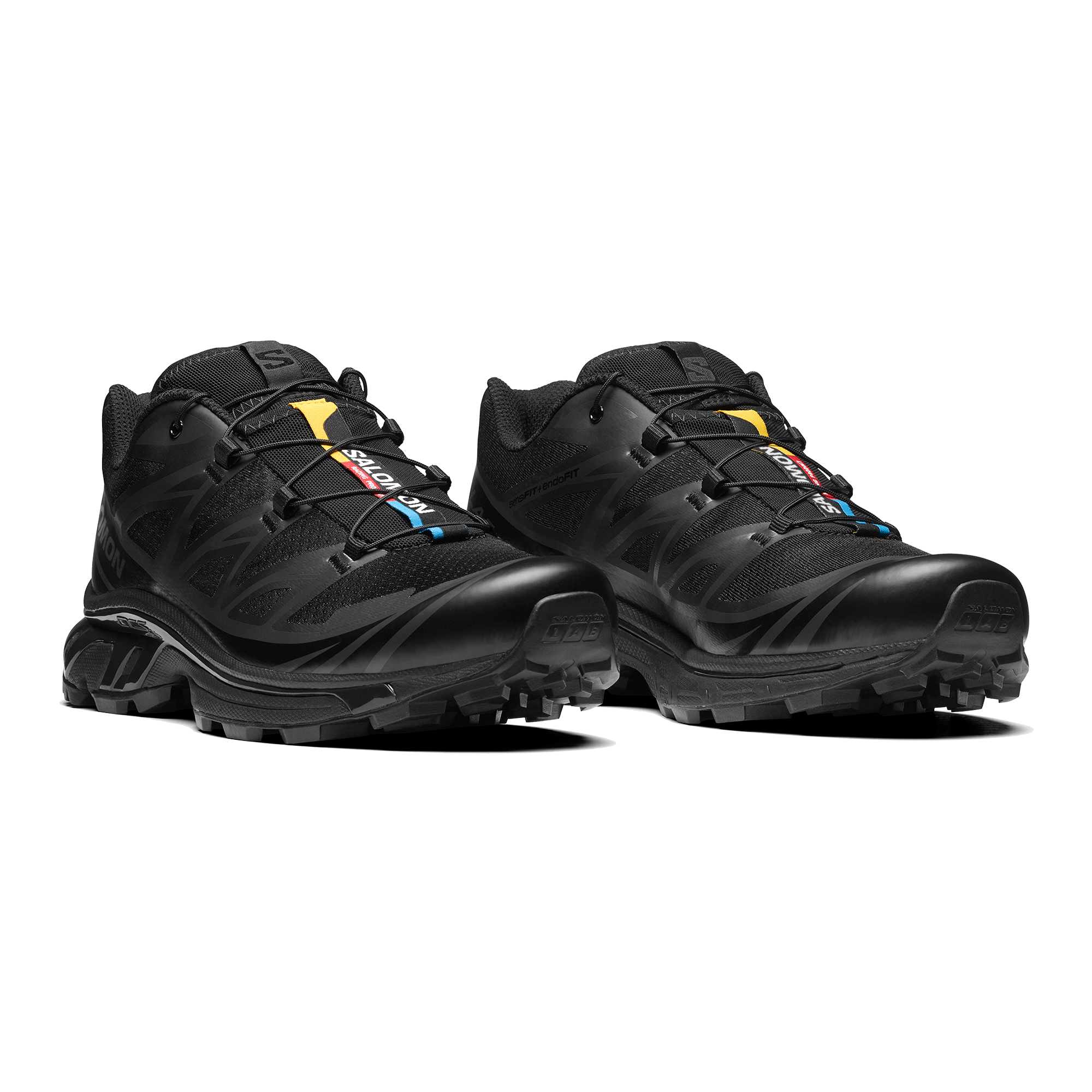 XT-6 TRIPLE BLACK