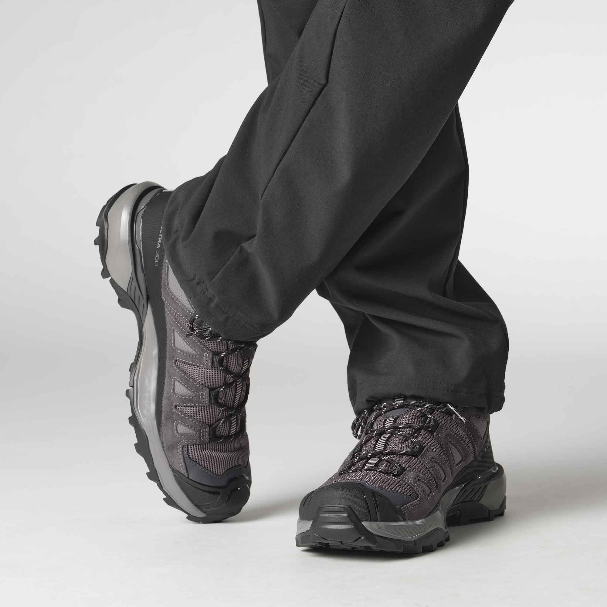 #Color_Shark / Nine Iron / Cloud Gray