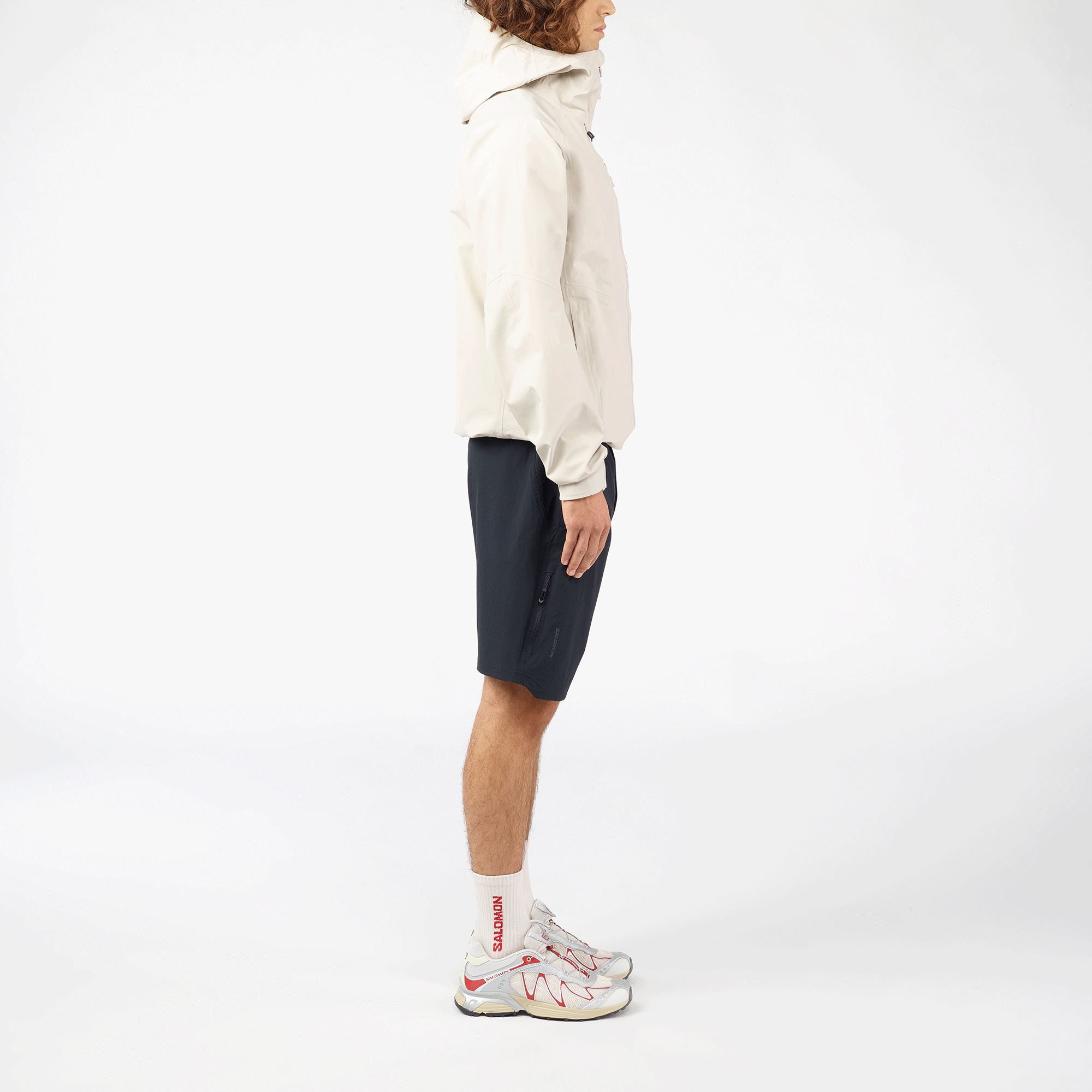 #Color_Almond Milk / Ftw Silver