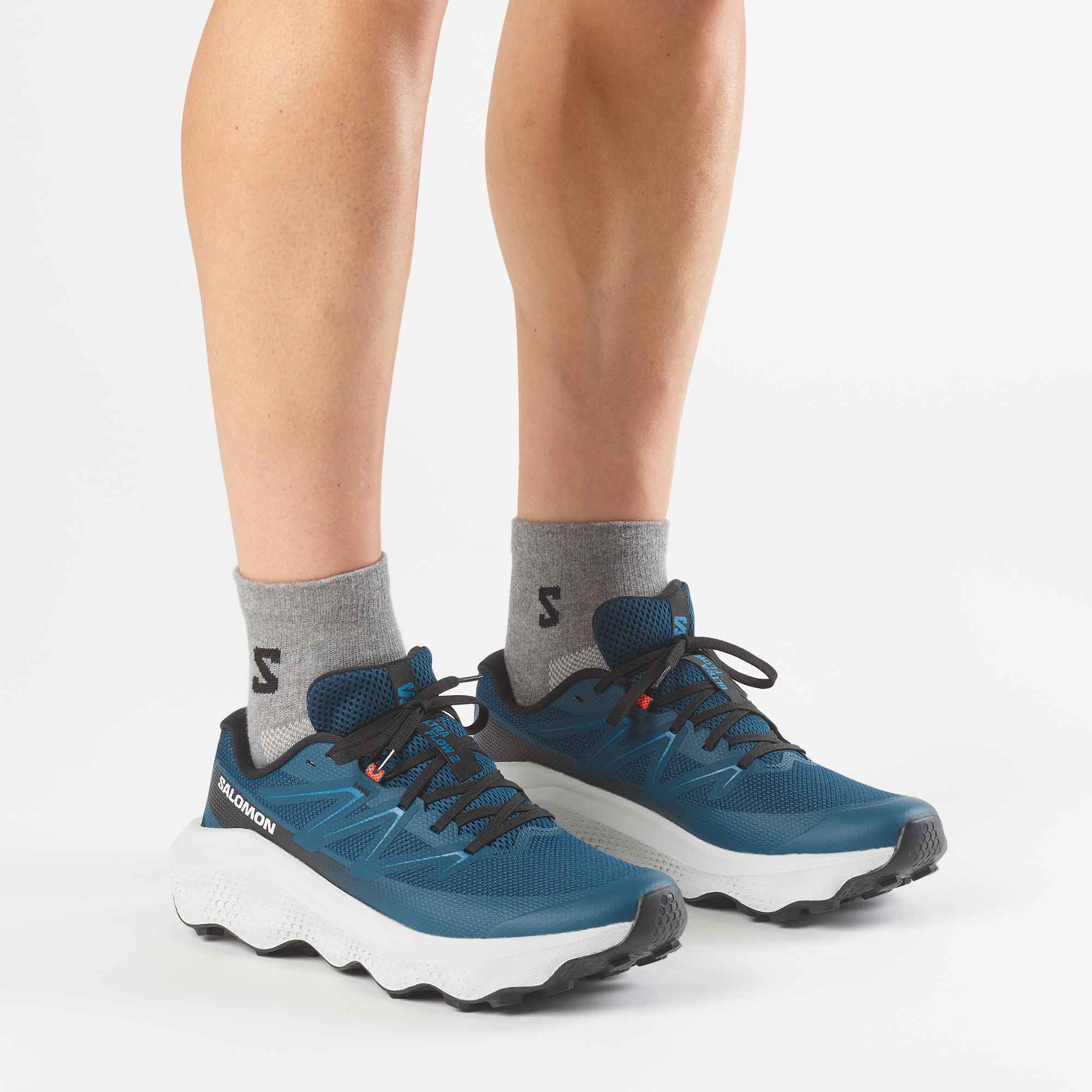 #Color_Gibraltar Sea / Black / Lunar Rock