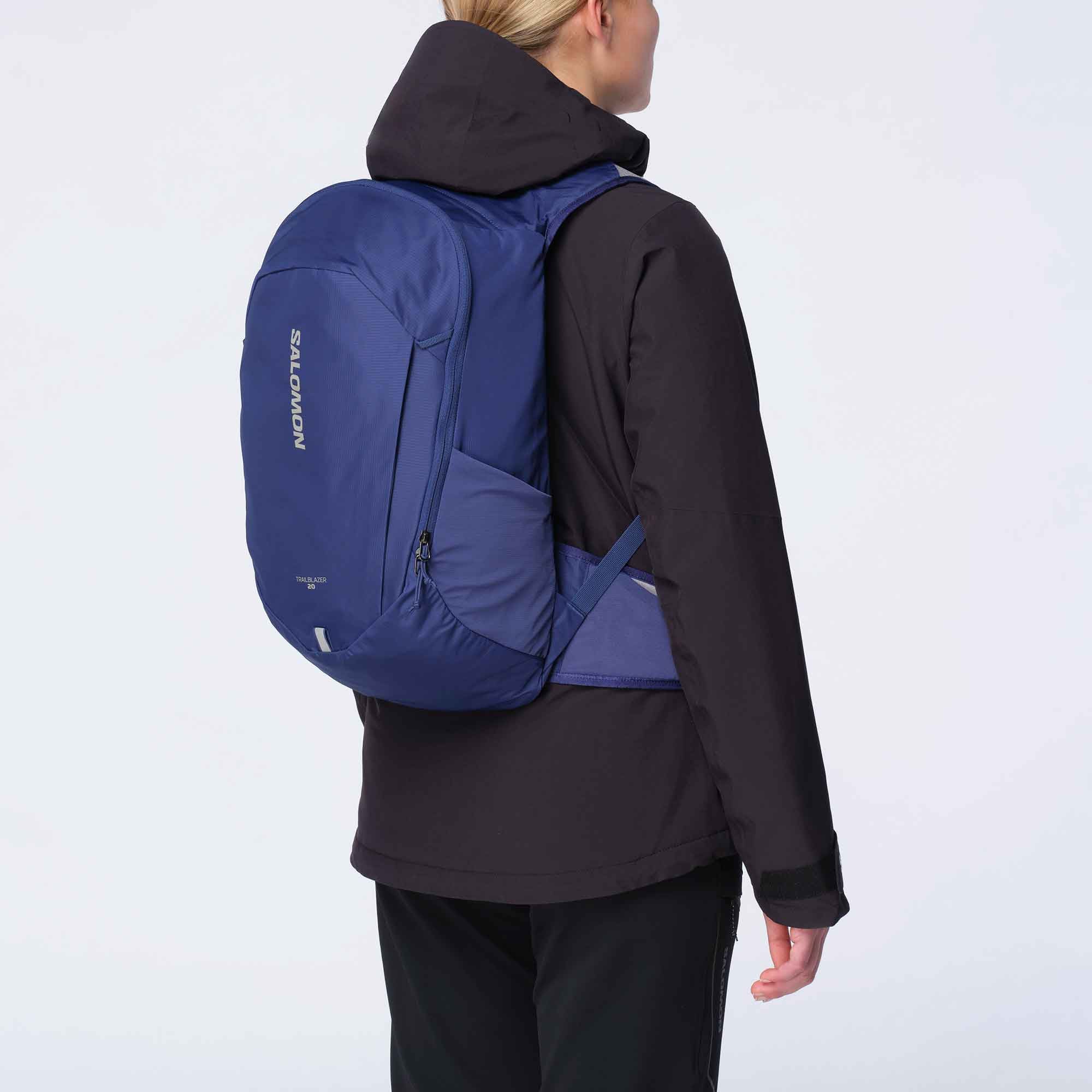 #Color_Mazarine Blue / GHOST GRAY 16-4703 TCX