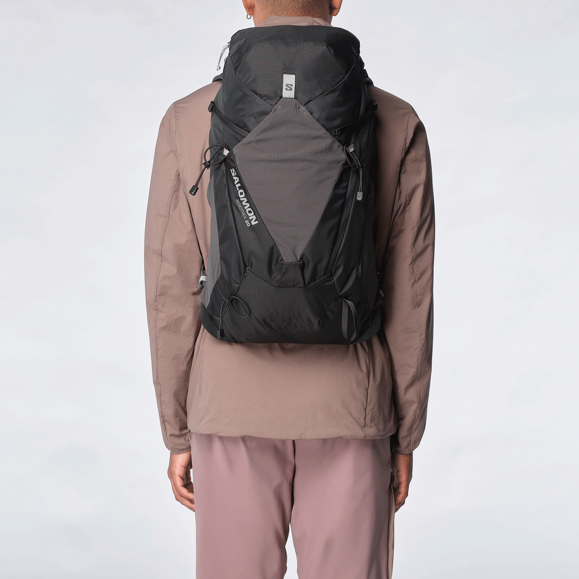 #Color_Anthracite / Nine Iron