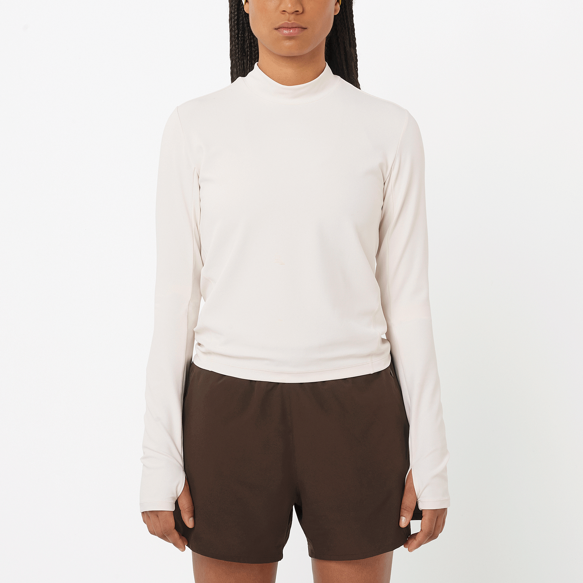 #Color_Whisper White