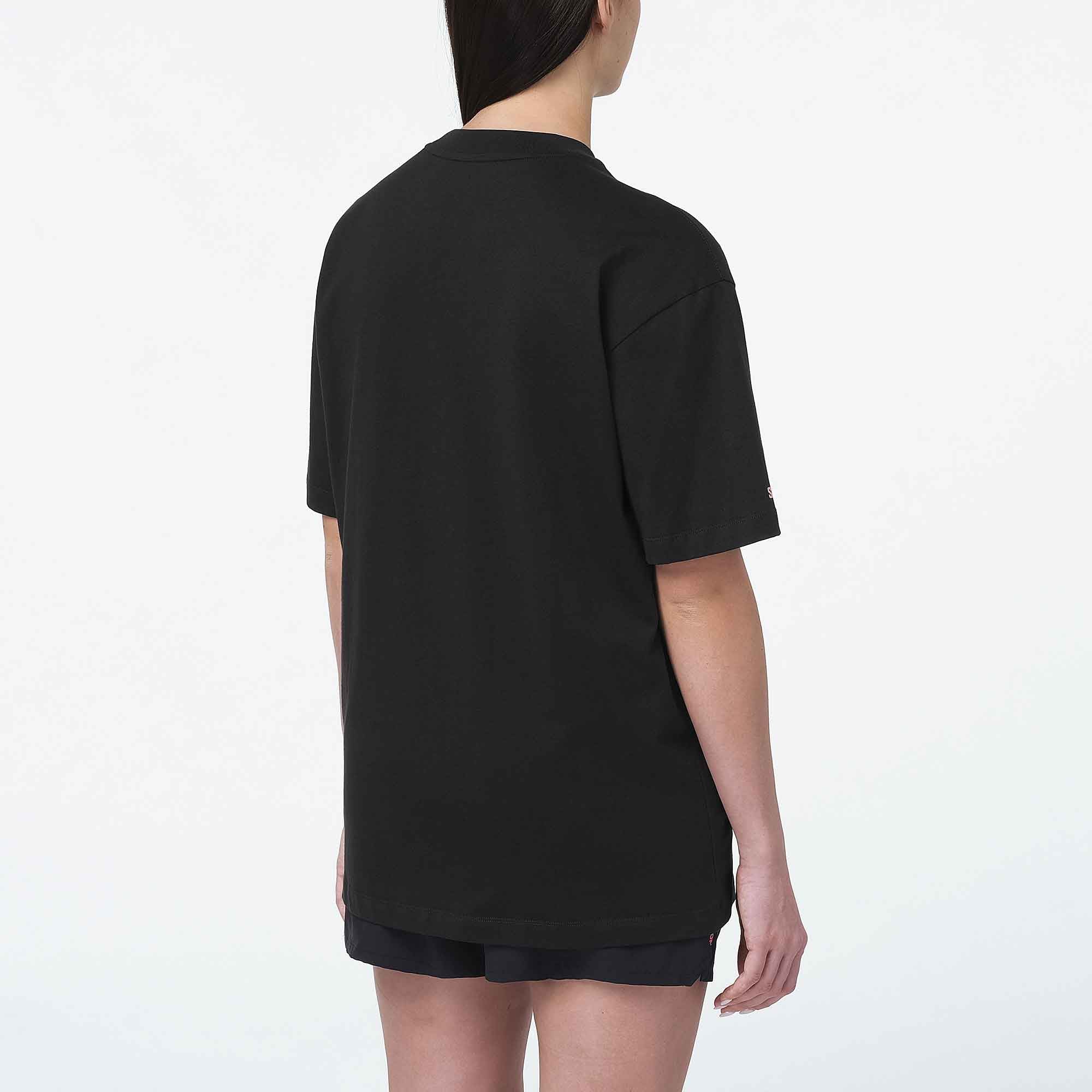 LOGO LIMITED COURTNEY EDITION